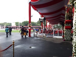 Begini Suasana Jelang Upacara Bendera di Istana