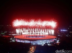 Saingan Makin Banyak, Omzet Importir Kembang Api Turun 30%