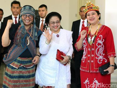 Cinta Indonesia! Adu Gaya Para Pejabat Pakai Baju Adat di HUT ke-73 RI
