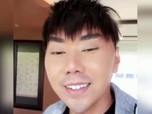 Tampil dengan Wajah Baru, Roy Kiyoshi Dihujat Netizen Tampil dengan Wajah Baru, Roy Kiyoshi Dihujat Netizen