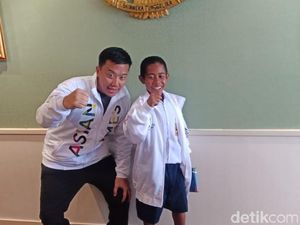 Alasan Joni Panjat Tiang: Saya Ingin Merah Putih Berkibar Alasan Joni Panjat Tiang: Saya Ingin Merah Putih Berkibar