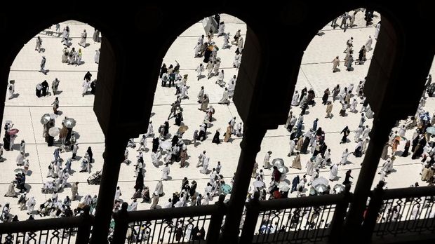 Kisruh Aplikasi Umroh dalam Pusaran Arus Ziarah Digital