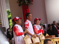 Menko PMK: Api Obor Asian Games Kobarkan Semangat Tim Indonesia