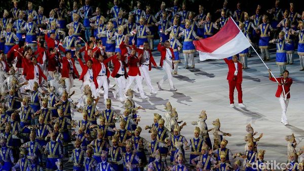 Momen Defile Kontingen Indonesia di Asian Games 2018