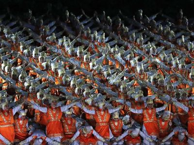 Honor Ramai Dibahas, Lihat Lagi Aksi Penari di Opening Asian Games