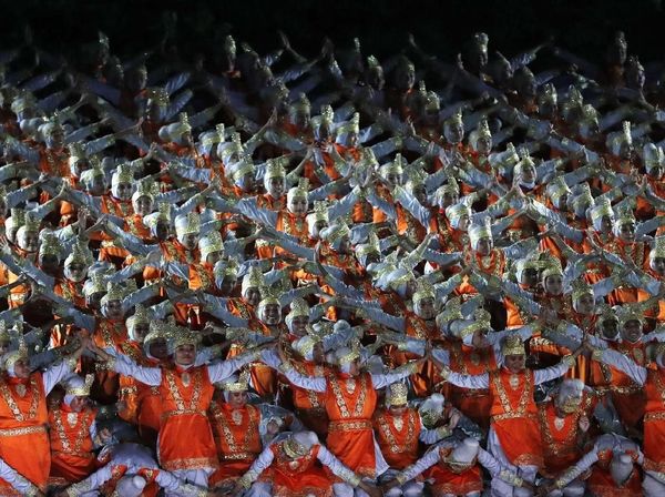 Honor Ramai Dibahas, Lihat Lagi Aksi Penari di Opening Asian Games