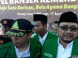 GP Ansor Akui Bakar Bendera HTI Berkalimat Tauhid sebagai Kesalahan GP Ansor Akui Bakar Bendera HTI Berkalimat Tauhid sebagai Kesalahan