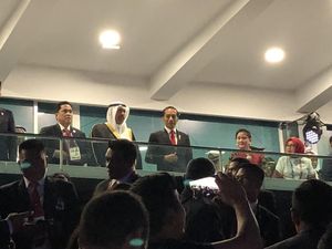 Jokowi dan Iriana Sambut Hangat Kontingen Indonesia