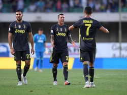 Juventus memastikan kemenangan di periode injury time babak kedua. Gol yang dilesakkan Federico Bernardeschi memastikan Crostiano Ronaldo menuntaskan debutnya dengan kemenangan (REUTERS/Alberto Lingria)