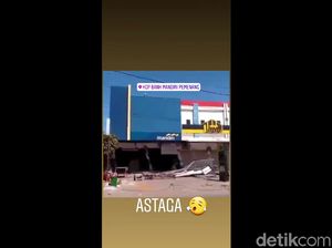 Video Bank Mandiri di Lombok Roboh Akibat Gempa Hoax, Ini Faktanya