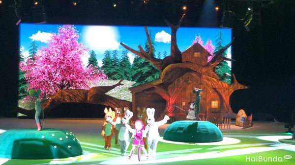 10 Foto Masha and The Bear on Ice yang Menghibur