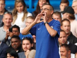 Berhenti Banding-bandingkan Chelsea-nya Sarri dan Conte