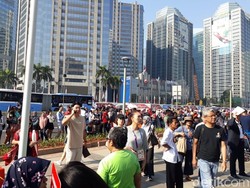 Antrean Penonton Asian Games di GBK Mengular