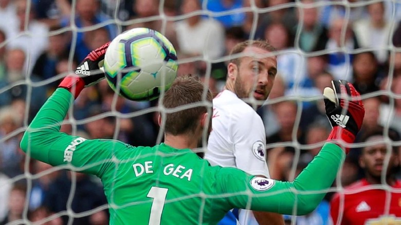 MU Tertinggal 1-3 dari Brighton di Babak I MU Tertinggal 1-3 dari Brighton di Babak I