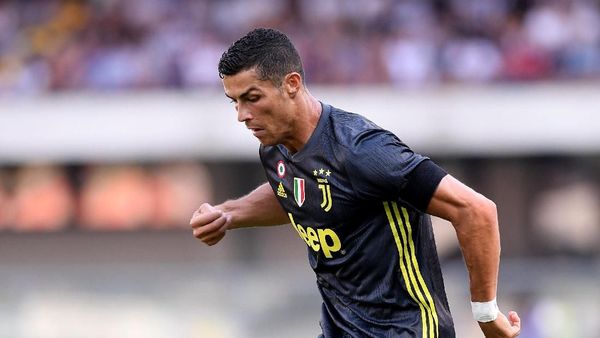 Nilai 7,5 untuk Debut Ronaldo di Juventus
