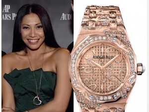Foto: Gaya Anggun Pakai Jam Tangan Mewah, Ada yang Seharga Rp 17 Miliar