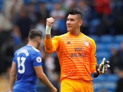 Kiper Filipina Neil Etheridge: 2 Laga Premier League, 2 Kali Gagalkan Penalti