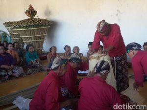 Jelang Gerebeg Besar, Keraton Yogya Gelar Tradisi Tumplak Wajik