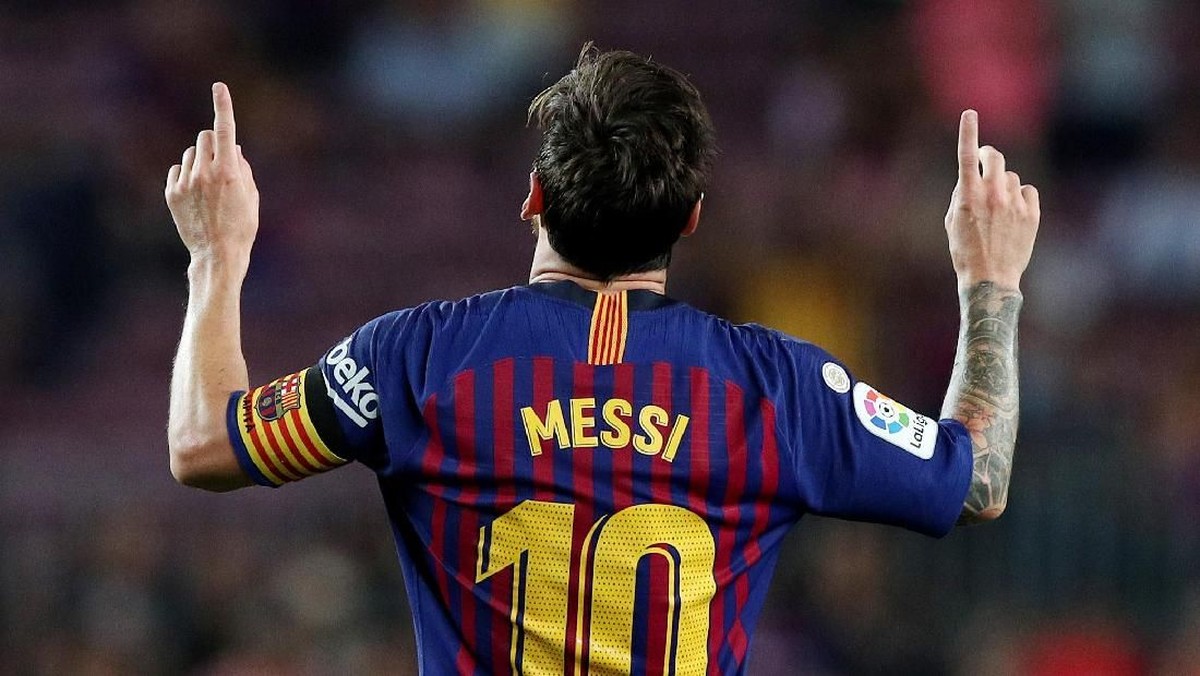 Lionel Messi mencetak dua gol untuk Barcelona pada laga melawan Alaves (Foto: Albert Gea/Reuters)