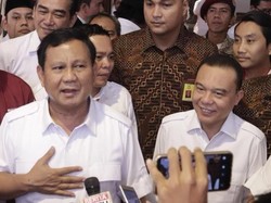 Elite Gerindra Pamer Surat Pengesahan Perkumpulan 2019PrabowoSandi