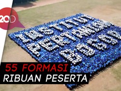 Kece! Mahasiswa Baru IPB Pecahkan Rekor 3D Formasi Tingkat Dunia