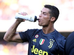 Gaji Ronaldo Lebih Besar daripada Tagihan Gaji 10 Klub Liga Italia