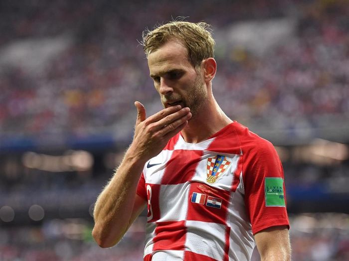 Ivan Strinic diidagnosa mengalami masalah jantung. Untuk sementara dia tak akan bisa dimainkan (Matthias Hangst/Getty Images) Ivan Strinic diidagnosa mengalami masalah jantung. Untuk sementara dia tak akan bisa dimainkan (Matthias Hangst/Getty Images)