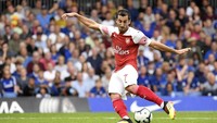 Henrikh Mkhitaryan pindah ke Arsenal pada musim dingin 2018, sebagai bagian dari transfer Alexis Sanchez ke Manchester United. Ia ditukar Setan Merah, dan menjadi pemain klub London selama satu setengah musim, sebelum dipinjamkan ke AS Roma. (Foto: Toby Melville/REUTERS)