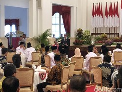 Decak Kagum Netizen Lihat #JoniAnakBeluKetemuJokowi