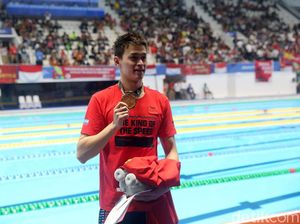 Sun Yang Raih Emas di 800 Meter Gaya Bebas