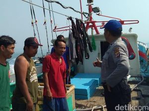 Cegah Penangkapan Benur, Polisi Awasi Perairan Sukabumi
