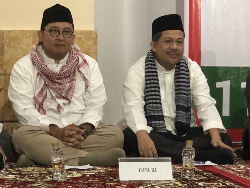 Serangan Terakhir Duo Fahri Hamzah-Fadli Zon ke Jokowi