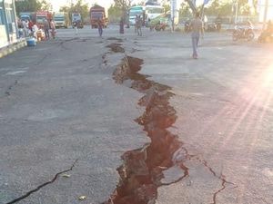 Video: Jalan di Pelabuhan Kayangan Lombok Retak Parah Akibat Gempa