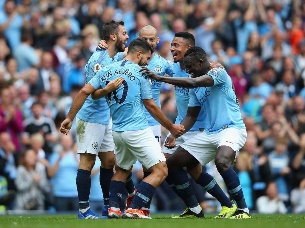 Guardiola Ungkap Taktik City Usai Bantai Huddersfield Guardiola Ungkap Taktik City Usai Bantai Huddersfield