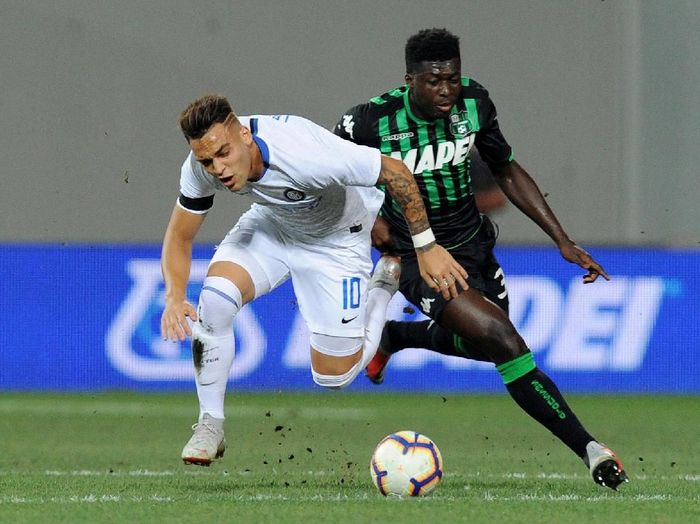 Inter Milan takluk 0-1 di kandang Sassuolo pada pekan pembuka Serie A (Jennifer Lorenzini/REUTERS) Inter Milan takluk 0-1 di kandang Sassuolo pada pekan pembuka Serie A (Jennifer Lorenzini/REUTERS)