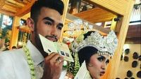 Just Married! Potret Bahagia Raya Kitty dan Abid