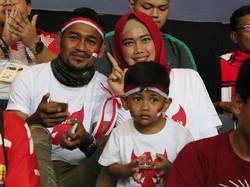 Ramdani Lestaluhu Dukung Langsung Timnas U-23 di Stadion Patriot