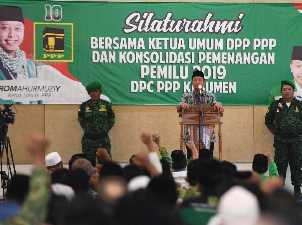 Tidak Nyaleg Lagi, Rommy Kumpulkan Kader dan Caleg asal Kebumen Tidak Nyaleg Lagi, Rommy Kumpulkan Kader dan Caleg asal Kebumen