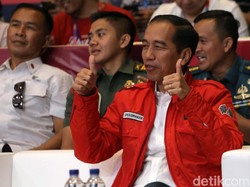 Bukan Merek Luar, Jaket Anak Motor Jokowi Buatan Solo