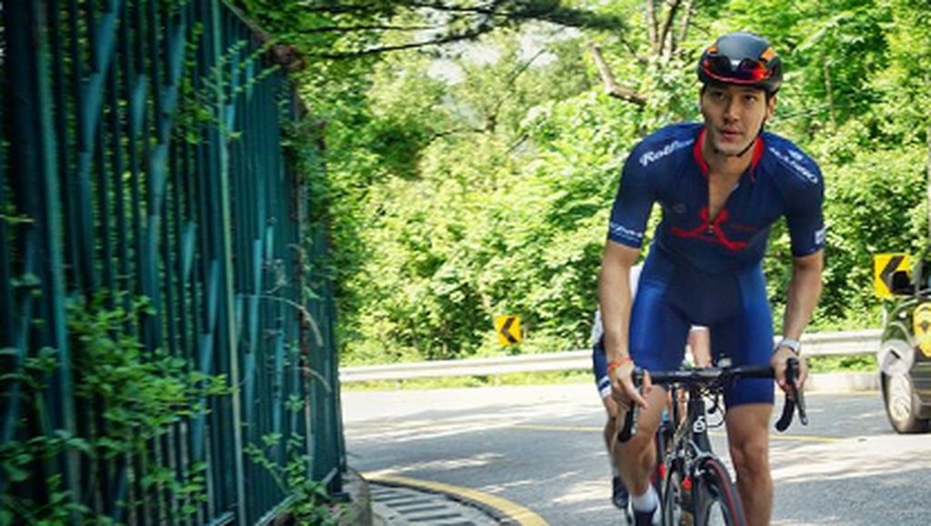 Bugarnya Siwon Choi, Pentolan Super Junior yang Hobi Lari dan Bersepeda Bugarnya Siwon Choi, Pentolan Super Junior yang Hobi Lari dan Bersepeda