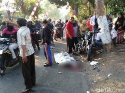 Hindari Lubang Genangan Air, Pelajar Tewas Tertabrak Motor