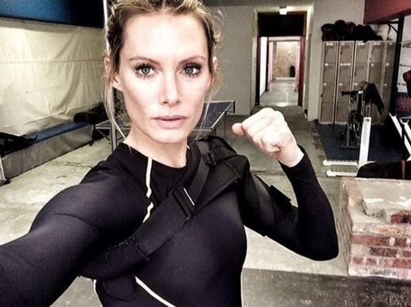 Foto: 10 Stuntwomen Terseksi di Dunia, Siapa Favoritmu?