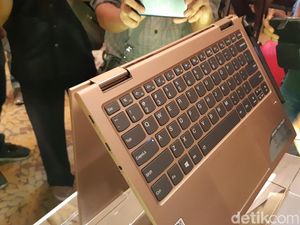 Lebih Dekat dengan Lenovo Yoga 730 yang Super Tipis