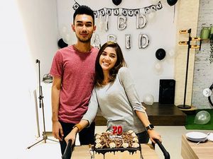 Mantan Suami Pesinetron Raya Kitty Meninggal Dunia Mantan Suami Pesinetron Raya Kitty Meninggal Dunia