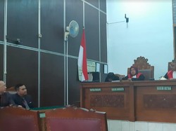 Sidang Facebook di PN Jaksel Ditunda, Alasannya?