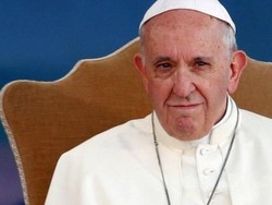 Paus Fransiskus Desak Pastor Predator Serahkan Diri