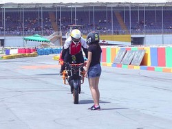 Belum Pro Freestyle Pakai Motor Nggak Usah Gaya!