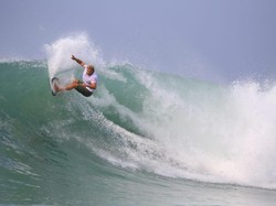 Nias Pro 2018, Ajang Surfer Dunia Bersaing di Pantai Sorake