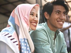 Potret Kedekatan Hanif Syahbandi dengan Ibundanya