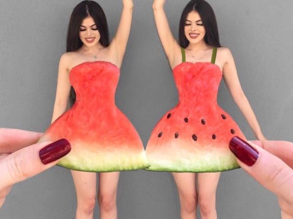 Cantik Kayak Barbie! 2 Gadis Kembar Ini Sering Foto Bareng Makanan
